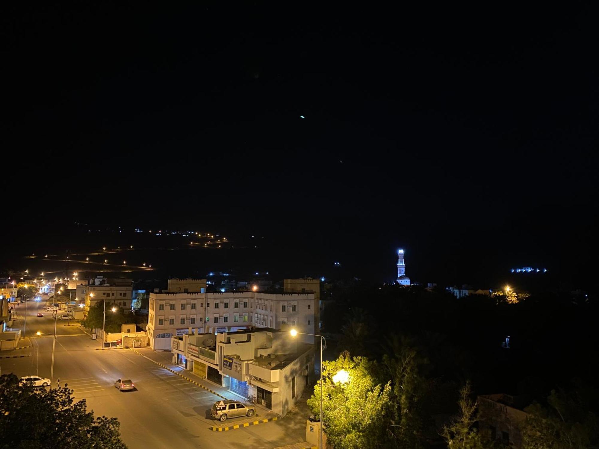 Alhamra Horizons Lejlighed Al Ḩamrāʼ Eksteriør billede